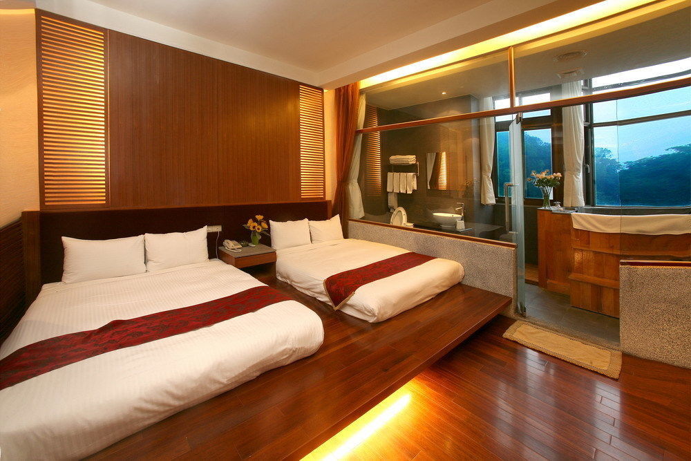 Dongpo Ti Lun Hotel Xinyi Exterior foto